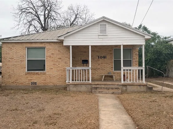 1041 E 5th St, Alice, TX 78332