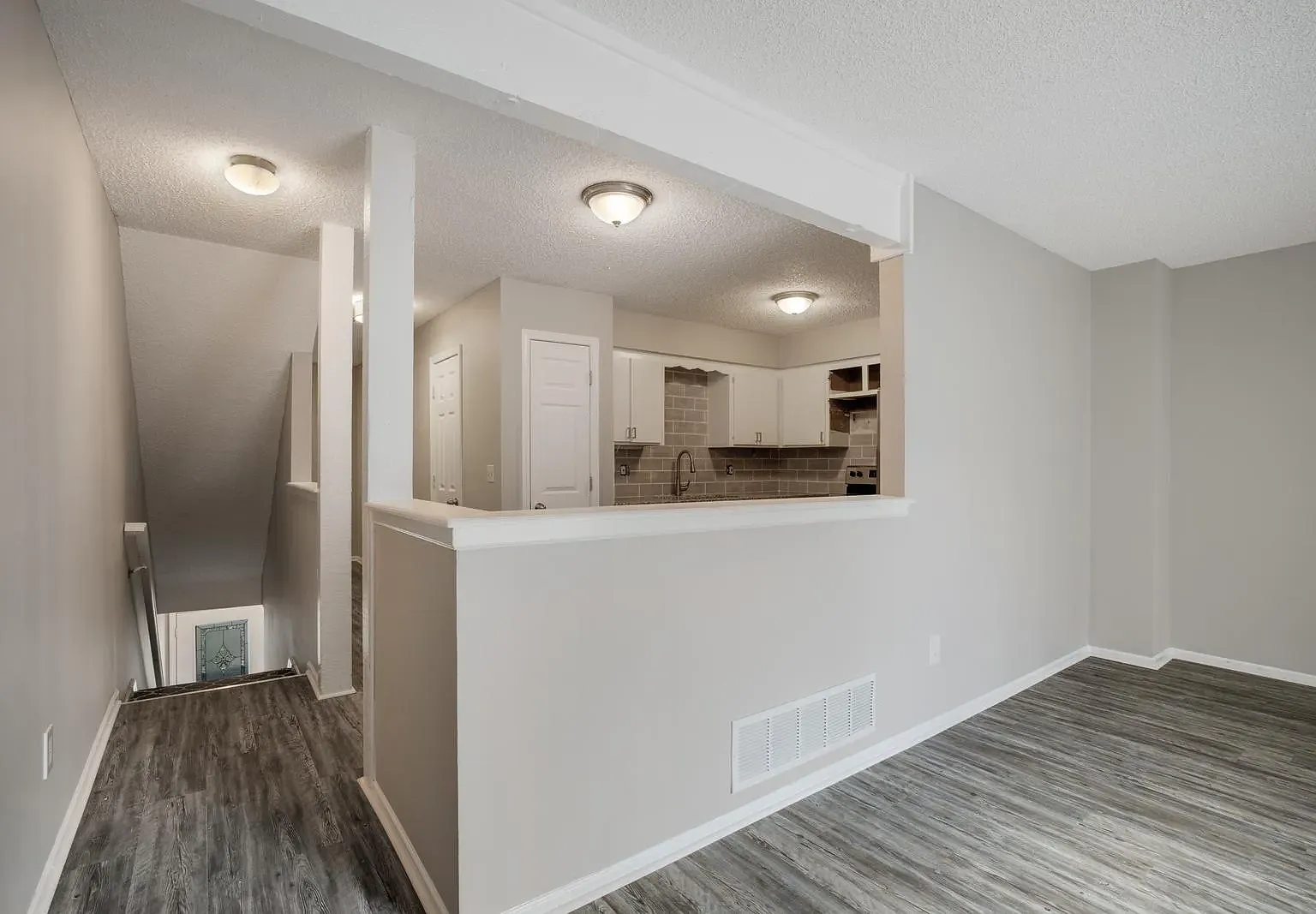 3026 Eaton St — Photo 3