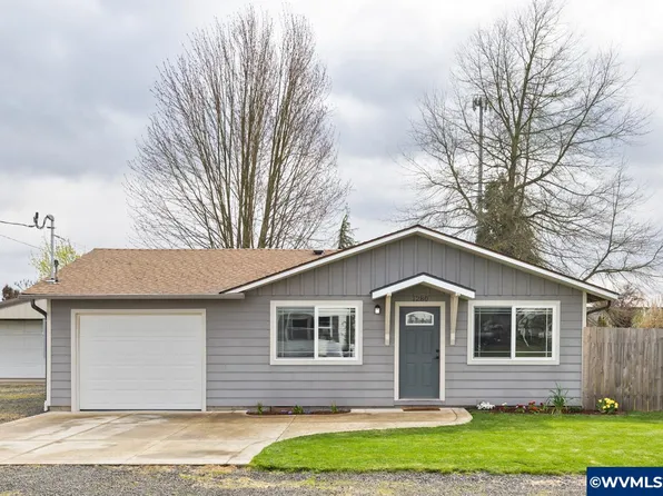 1280 W 3rd St, Halsey, OR 97348