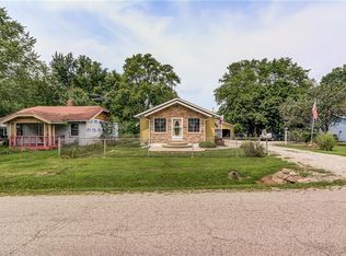 3880 E Grand Ave, Decatur, IL 62526