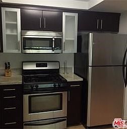 4th image of 939 Palm Ave APT 407