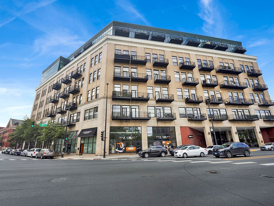 1st image of 1645 W Ogden Ave Unit 718