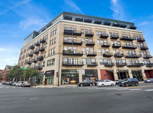 1645 W Ogden Ave Unit 718, Chicago, IL 60612
