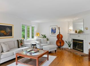 9 Essex UNIT 9, Wayland, MA 01778