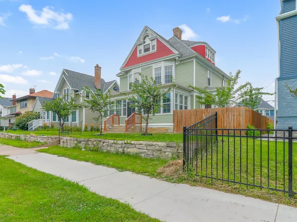 2637 Portland Ave, Minneapolis, MN 55407