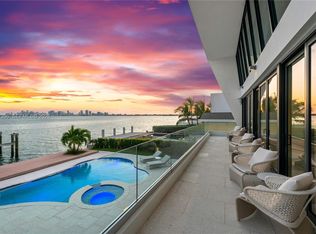 1580 S Treasure Dr, North Bay Village, FL 33141