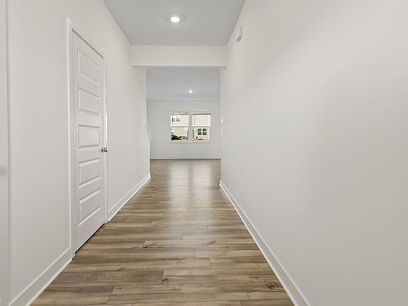 2nd image of 4542 Hovenweep Way