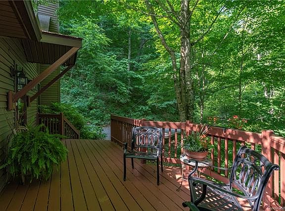 2nd image of 320 Tannehill Ln