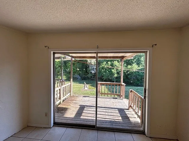 1 bed, 1.0 bath, 600 sqft, $750 — Photo 2