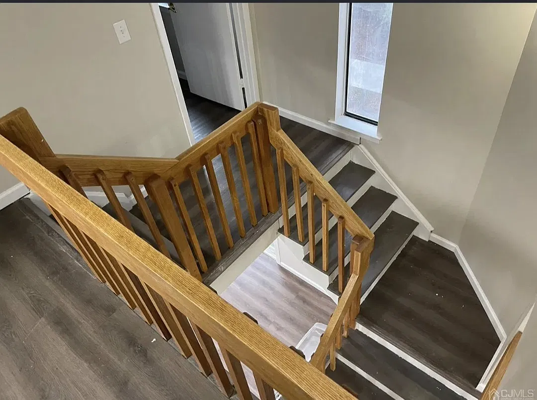 3 bed, 2.5 bath, 1470 sqft, $3,300 — Photo 4