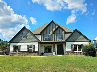 80 Misty Forest Dr, Phenix City, AL 36869