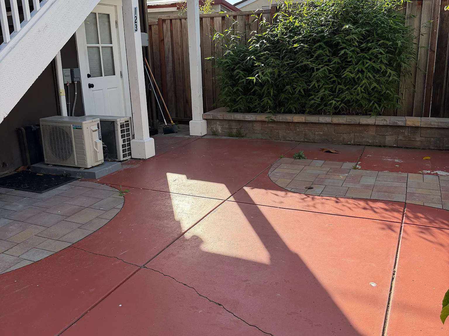 121 Emory Cmn — Photo 2