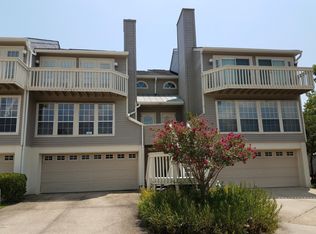 717 Bienville Blvd APT B4, Ocean Springs, MS 39564