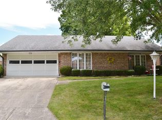 2120 Manhattan Blvd, Springfield, OH 45504