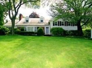22 Club Rd, Montclair, NJ 07043