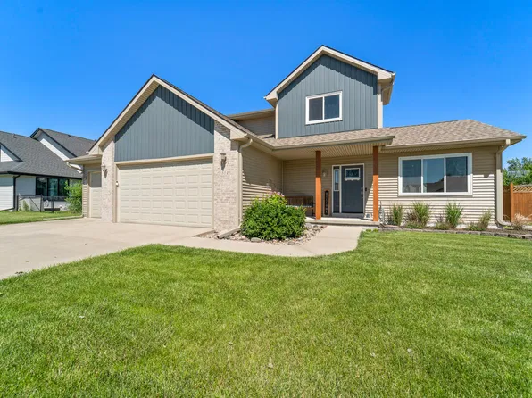 302 Upstill St, Gilbert, IA 50105