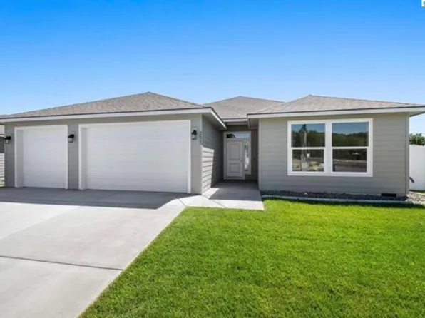 2838 S Alaska St, Kennewick, WA 99338