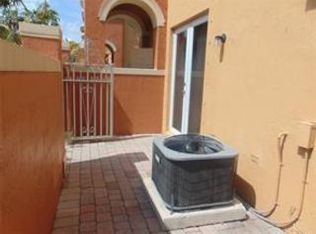 5019 Neptune Ln #2210, Fort Lauderdale, FL 33312