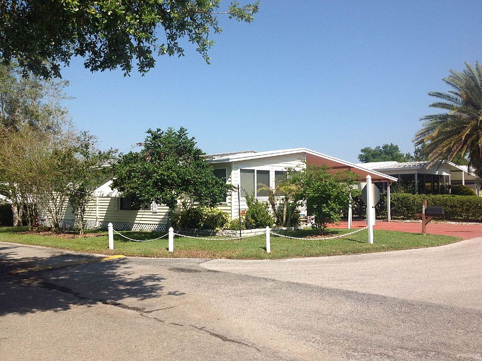 1st image of 403 Summerhill Dr