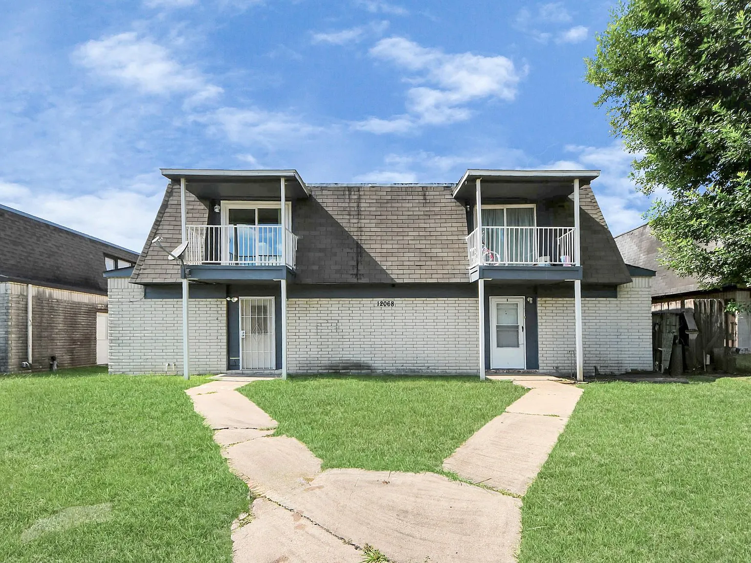 2 bed, 1.5 bath, 1124 sqft, $1,150 — Photo 1
