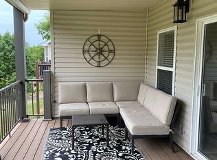 100 Will Ct, Washington, MO 63090