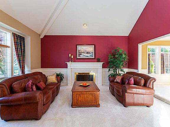 Elegant living room.