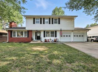 5507 SW 23rd Ter, Topeka, KS 66614