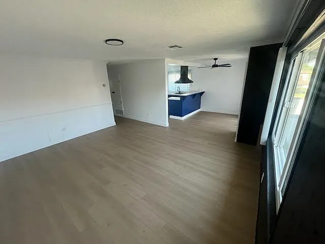 13561 Arizona Street — Photo 3