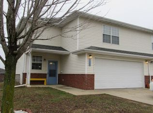 112 Hickory Rdg, Waynesville, MO 65583