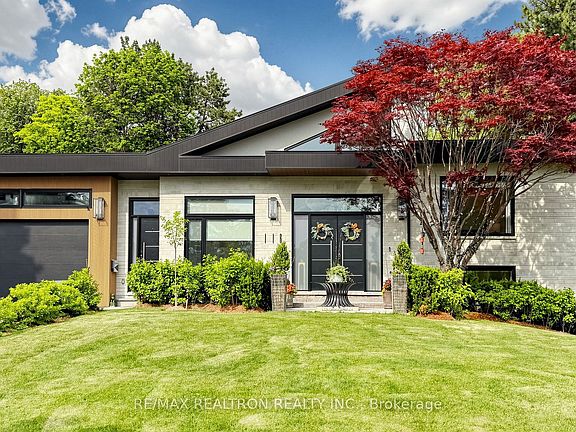 3rd image of 116 Laurentide Dr