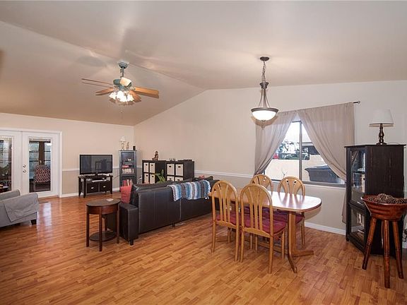 5th image of 4028 Cypress Lndg E