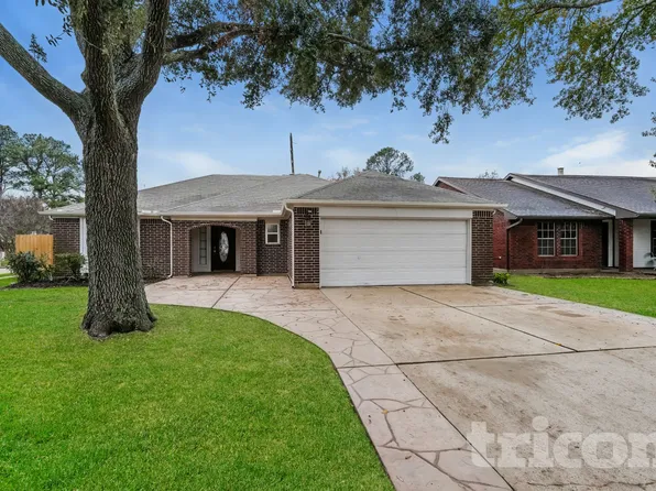 19403 Misty Cove Dr, Katy, TX 77449