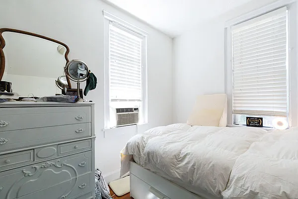 Rented by NestApple, Inc. | media 8