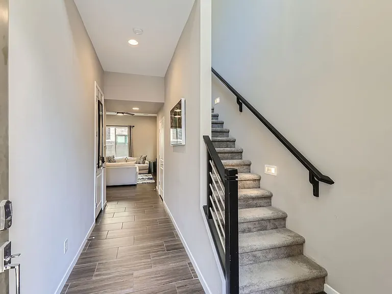 901 S Smith Rd #1056 — Photo 4