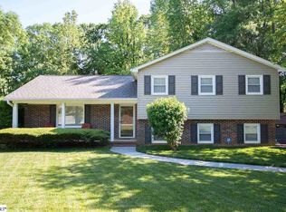 304 Poplar Ln, Mauldin, SC 29662