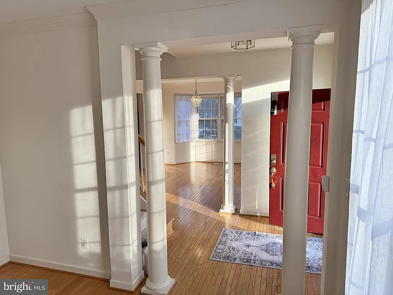 5901 Ewing Pl — Photo 7