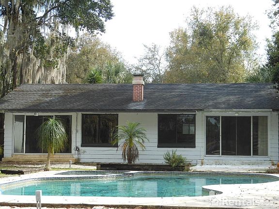 4th image of 9804 Lake Georgia Dr