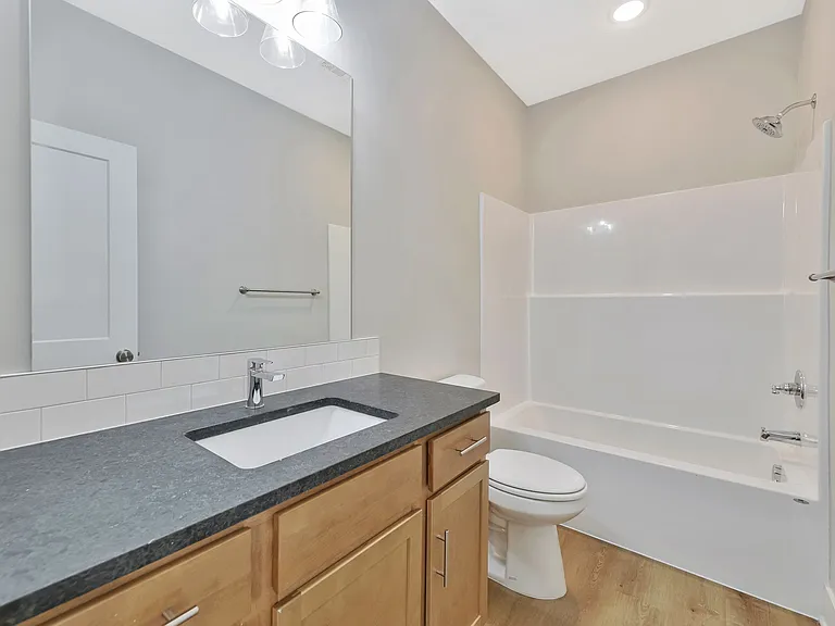 584 Long Path Ct — Photo 24
