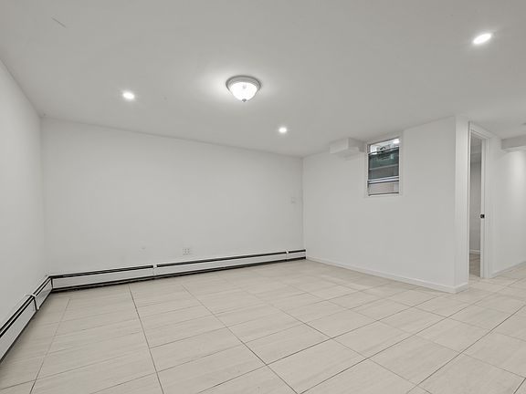 2nd image of 458 Swinton Ave #B