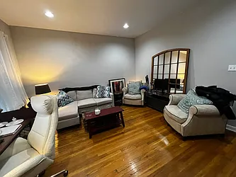 Rented by Salon Realty Corp