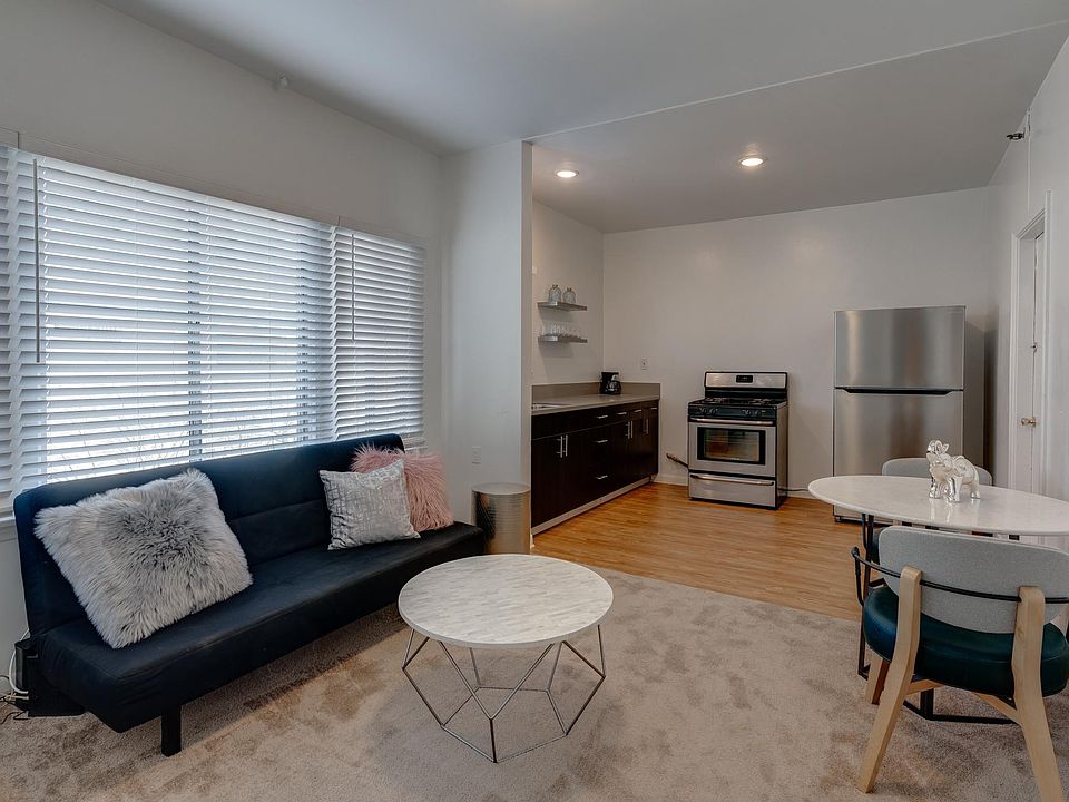 1st image of 2500 Pacific Ave APT 4
