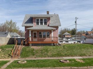 343 14th Ave, Moline, IL 61265
