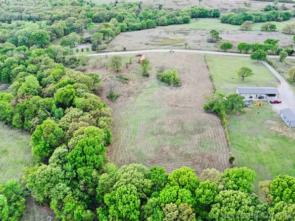 W 14th St, Sulphur, OK 73086