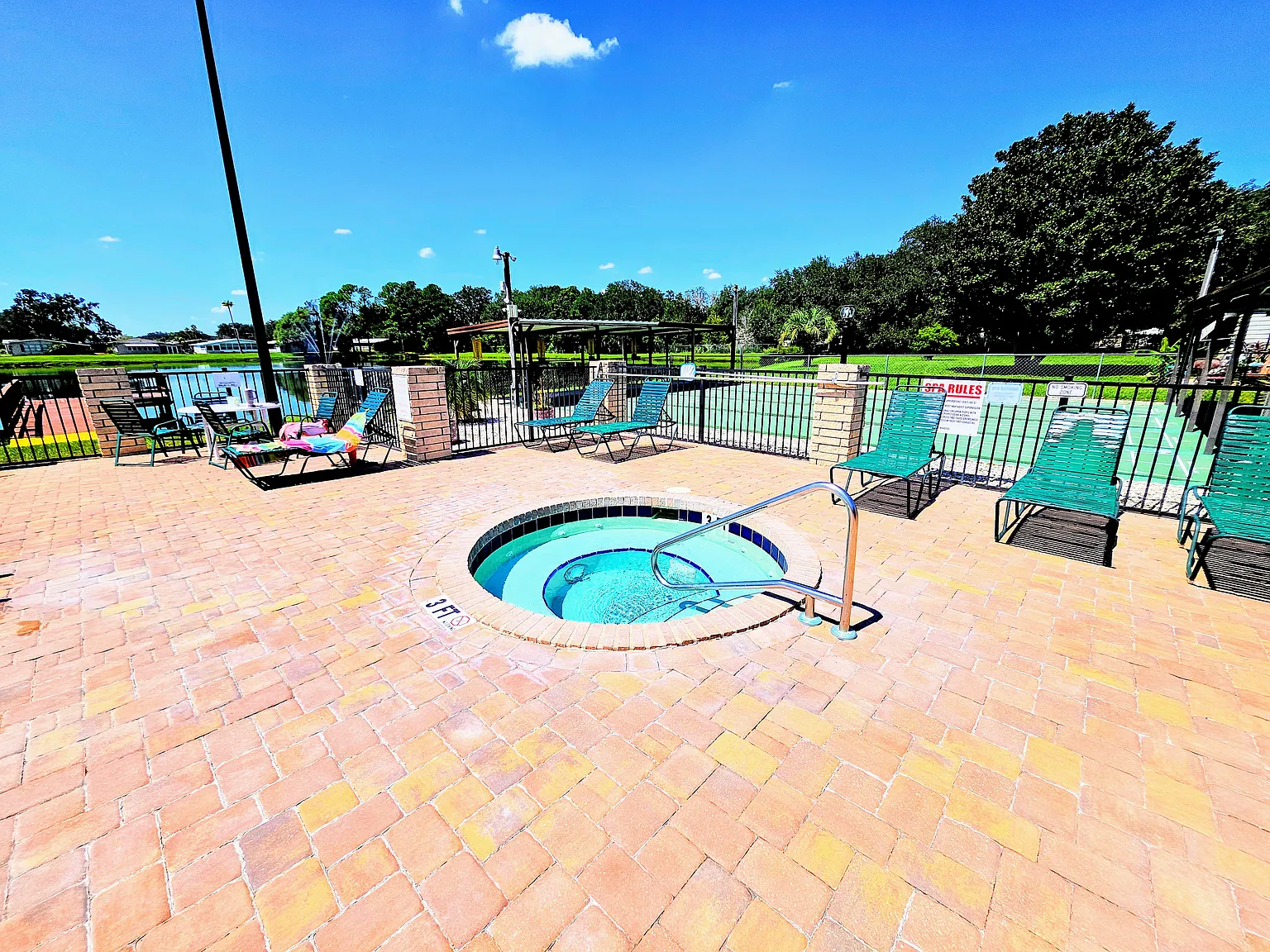 34425 Countryside Dr — Photo 2
