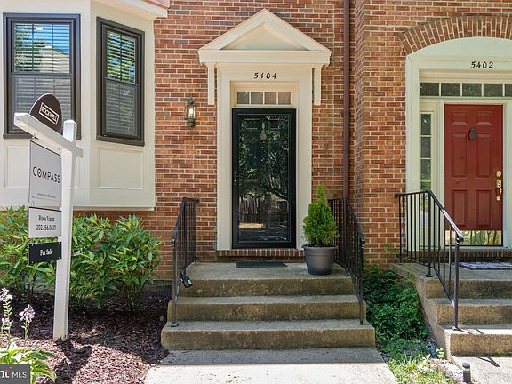 3rd image of 5404 Wycklow Ct