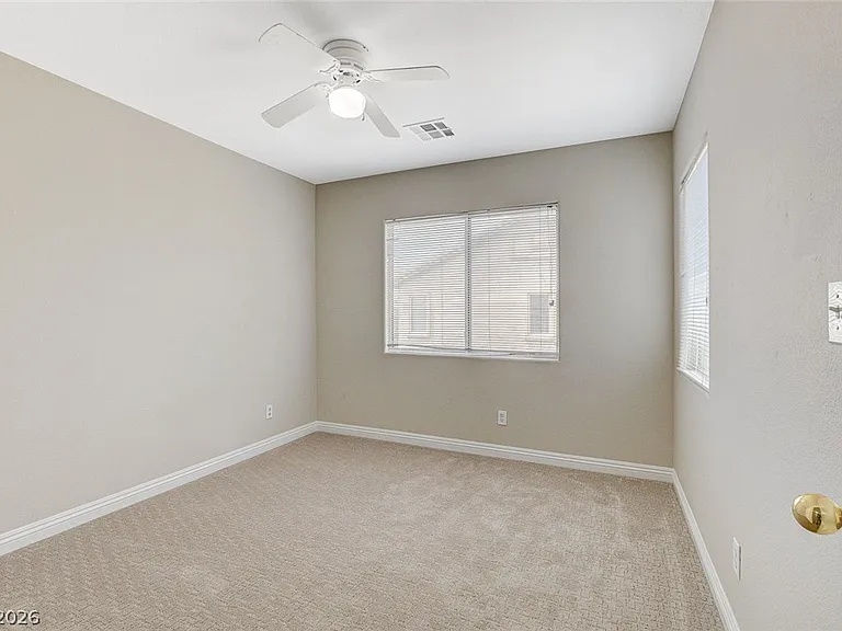 1129 Autumn Bay Ct — Photo 31