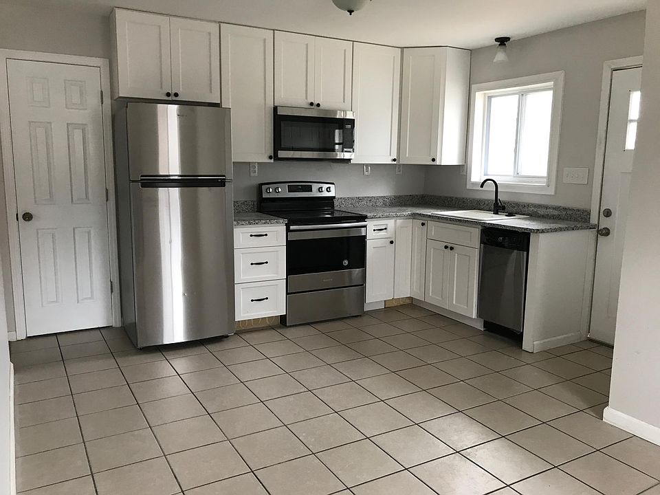 1st image of 1109 Prigge Ave