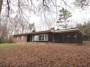 42 Split Cir, Lexington, VA 24450