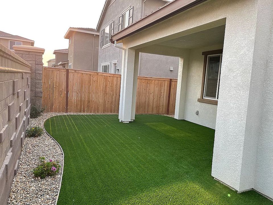 2nd image of 254 E Terra Mia Ave