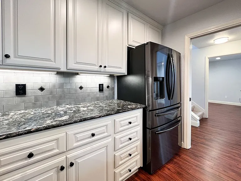 39 Fountain Grove Cir — Photo 7